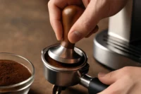 تصویری از تمپر قهوه